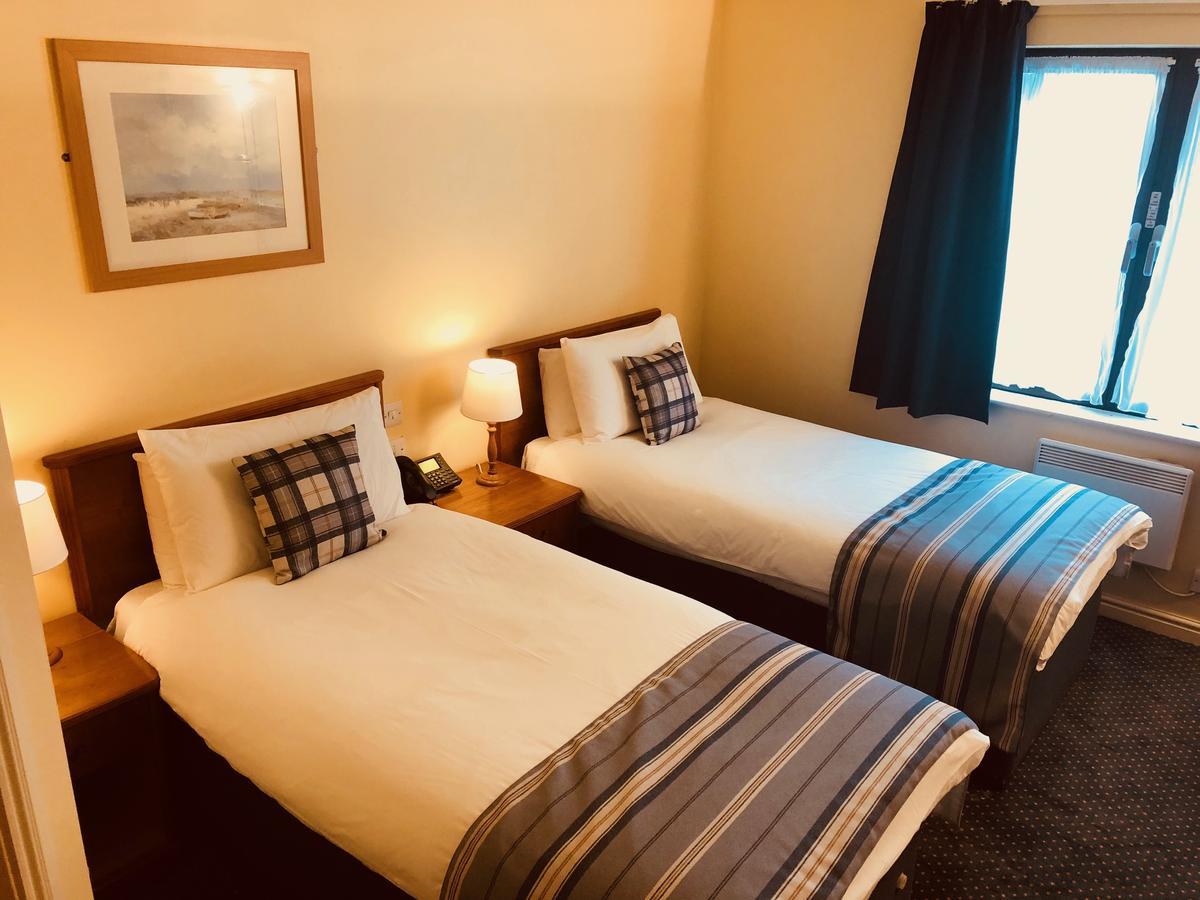 Stoneleigh Park Lodge Ashow Eksteriør bilde