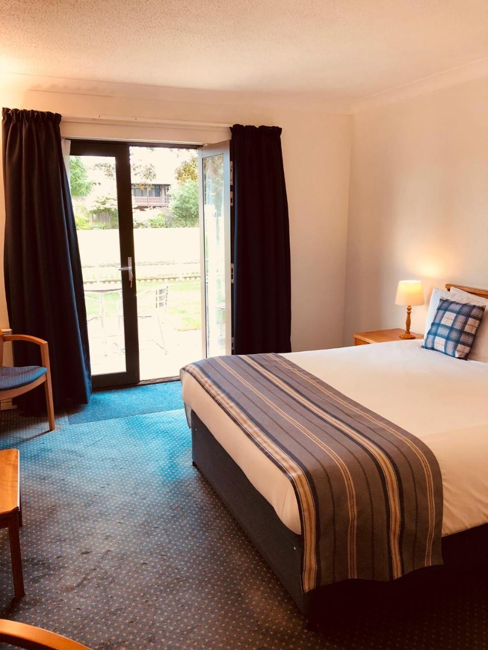 Stoneleigh Park Lodge Ashow Eksteriør bilde